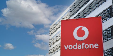 Swisscom, Vodafone conferma i tempi di cessione della filiale italiana
